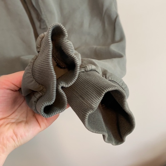 Splendid Drawstring Muted Green Joggers Size M - Picture 9 of 15